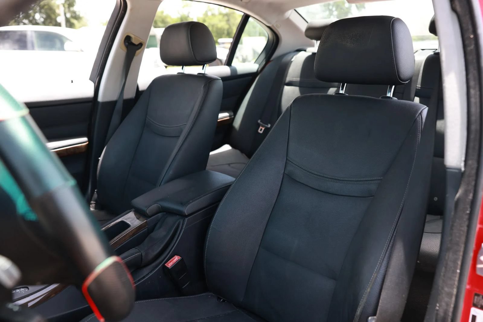 Used 2010 BMW 328i Sedan RWD image 18