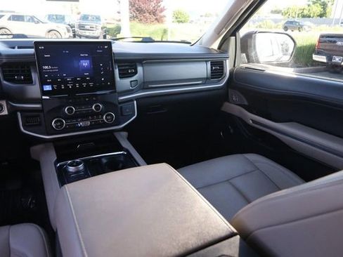 Certified 2024 Ford Expedition Max XLT AWD/4WD image 28