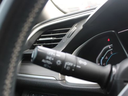 Used 2019 Honda Civic EX image 34