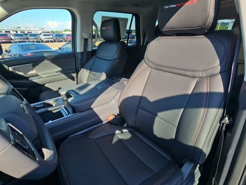 Used 2026 Ford Expedition Max Active RWD image 21
