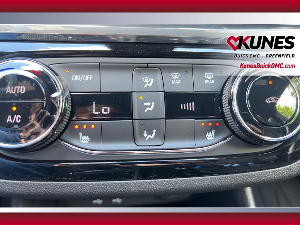 New 2026 Buick Envista Sport Touring w/ Convenience I Package FWD image 32
