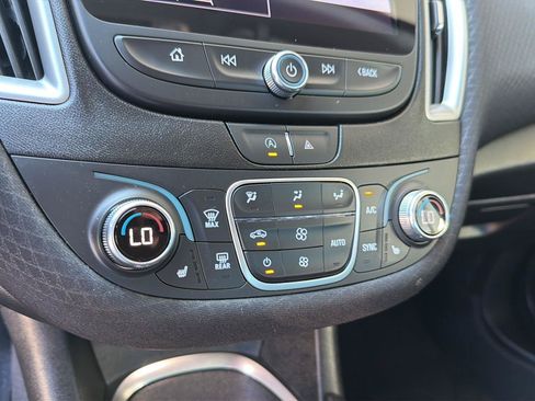 Used 2024 Chevrolet Malibu LT FWD image 25