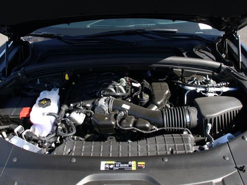 New 2025 Jeep Grand Cherokee L Altitude image 38