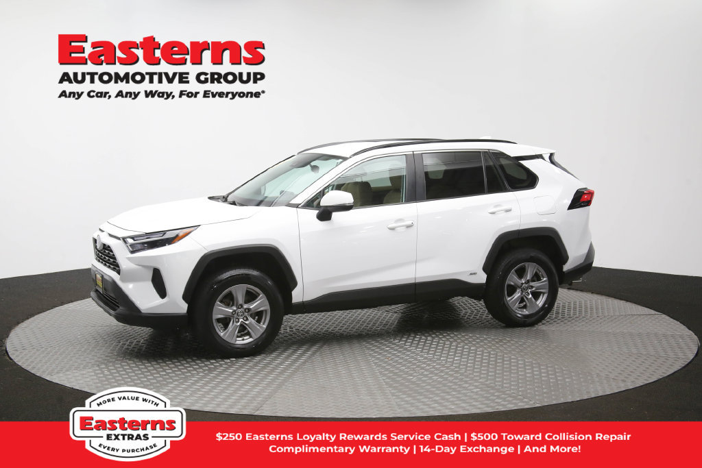 Used 2023 Toyota RAV4 LE AWD/4WD image 57