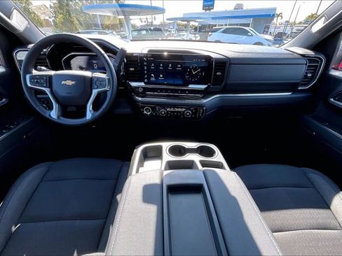 Certified 2024 Chevrolet Silverado 1500 LT image 13