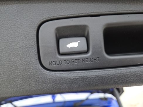 Used 2023 Honda CR-V EX-L image 21