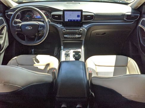 Certified 2020 Ford Explorer XLT w/ Equipment Group 202A image 14