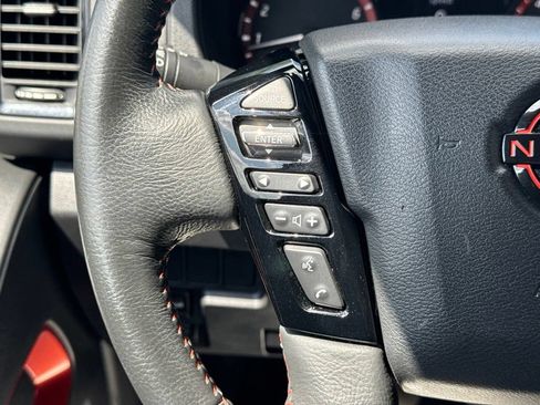 Used 2024 Nissan Frontier PRO-4X w/ Technology Package AWD/4WD image 28