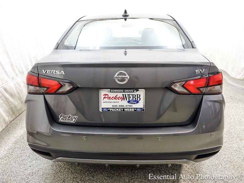 Used 2020 Nissan Versa SV FWD image 6