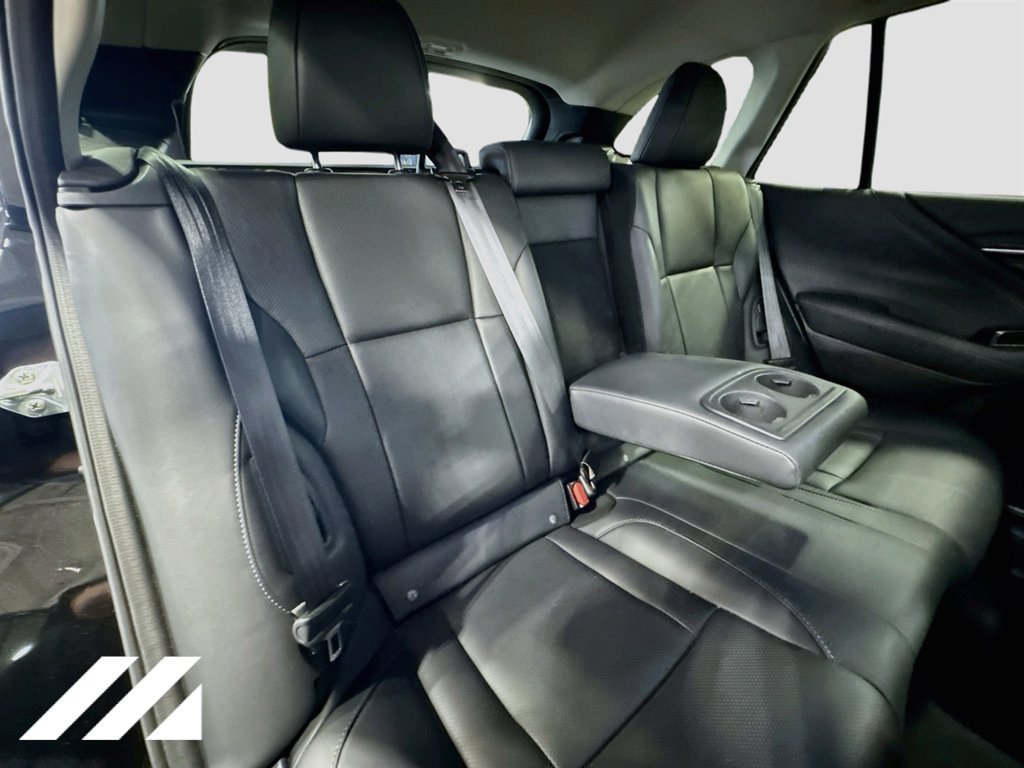 Used 2023 Subaru Outback Touring AWD/4WD image 31