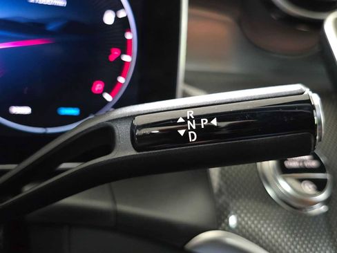 Used 2026 Mercedes-Benz GLC 300 4MATIC image 36