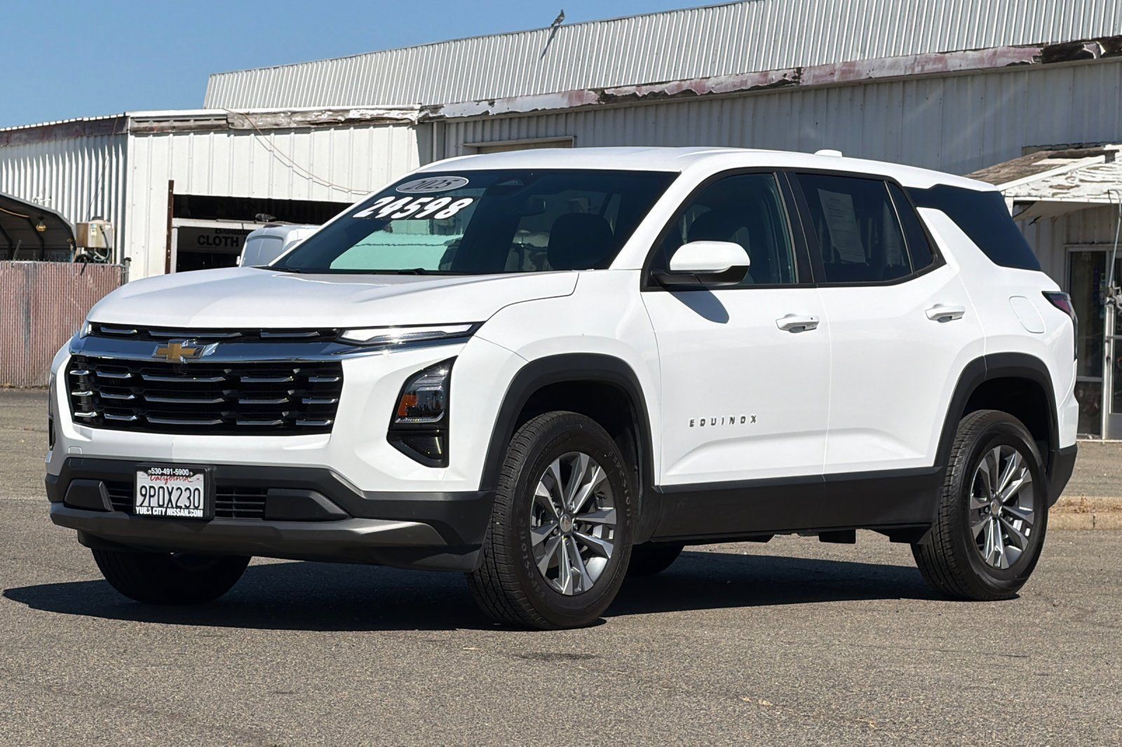 Used 2025 Chevrolet Equinox LT FWD image 10