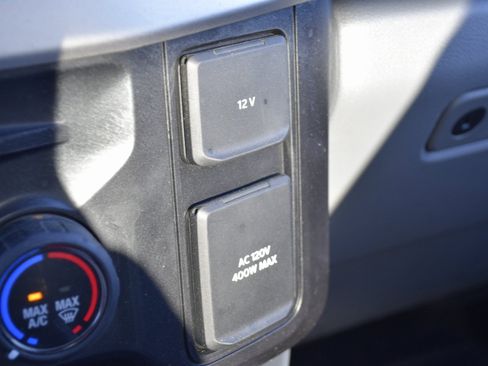 Used 2025 Ford F250 XLT w/ FX4 Off-Road Package image 31