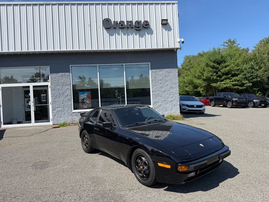 Used 1987 Porsche 944 S RWD image 8