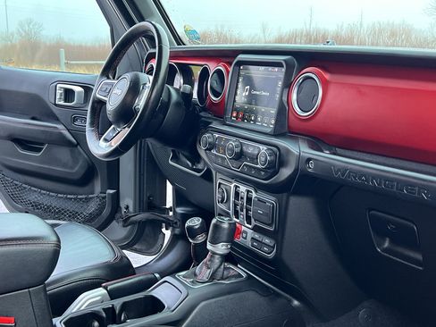 Used 2020 Jeep Wrangler Unlimited Rubicon image 33