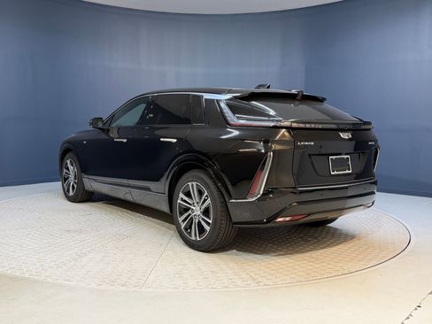 New 2026 Cadillac Lyriq Premium Luxury AWD/4WD image 3