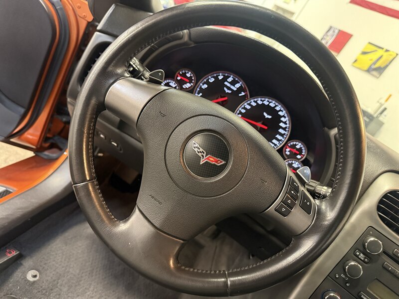 Used 2007 Chevrolet Corvette Convertible w/ Preferred Equipment Group RWD image 18