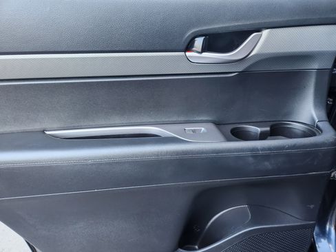 Used 2024 Hyundai Palisade SE image 8