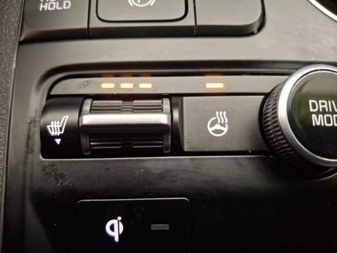 Used 2023 Kia K5 GT-Line image 24