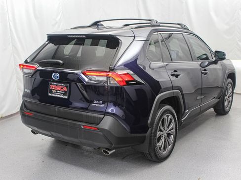 Used 2024 Toyota RAV4 XLE Premium w/ Weather Package AWD/4WD image 9