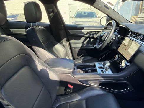 Used 2023 Jaguar F-PACE S image 29