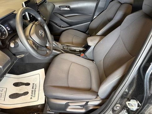 Used 2020 Toyota Corolla LE FWD image 20