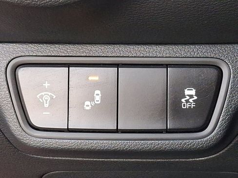 Used 2023 Kia Forte LXS w/ LXS Technology Package image 26