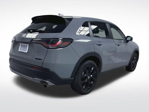 Used 2025 Honda HR-V Sport image 8