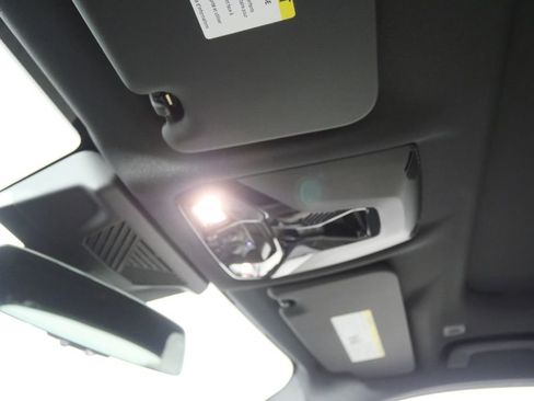 New 2025 BMW X1 xDrive28i image 19