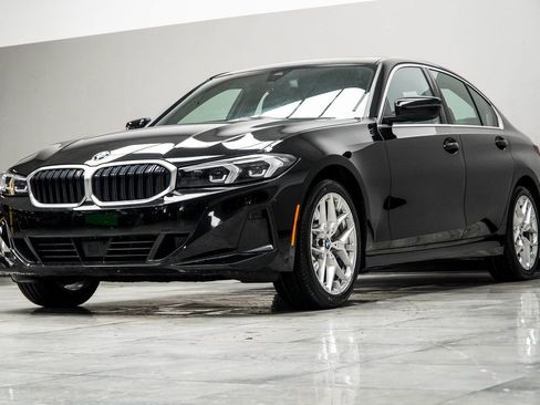 Used 2025 BMW 330i Sedan image 7