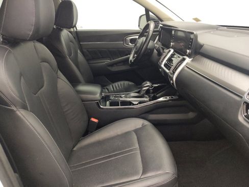 Used 2022 Kia Sorento SX AWD/4WD image 21
