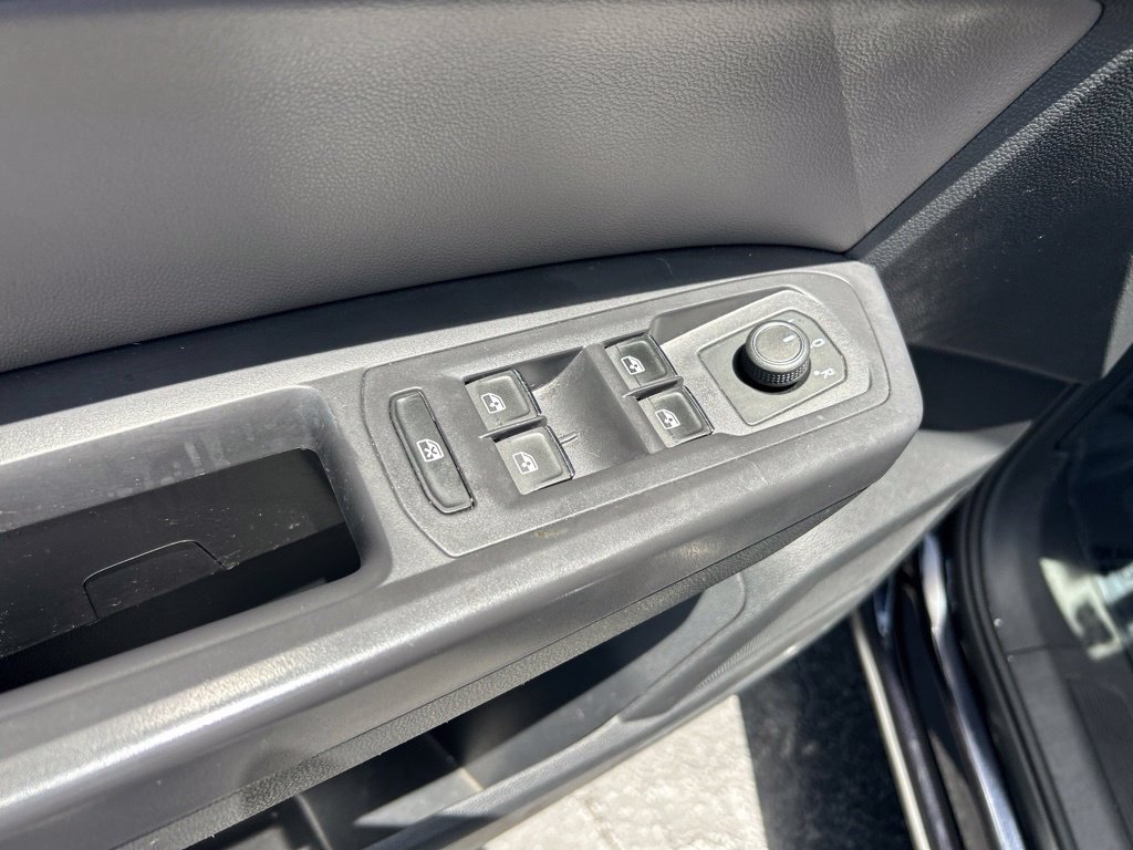 Used 2021 Volkswagen Atlas Cross Sport S AWD/4WD image 33