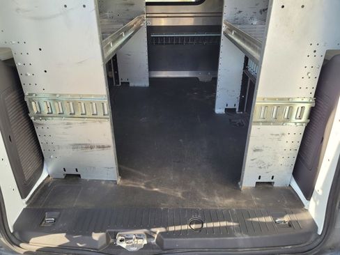 Used 2018 Ford Transit Connect XL image 10