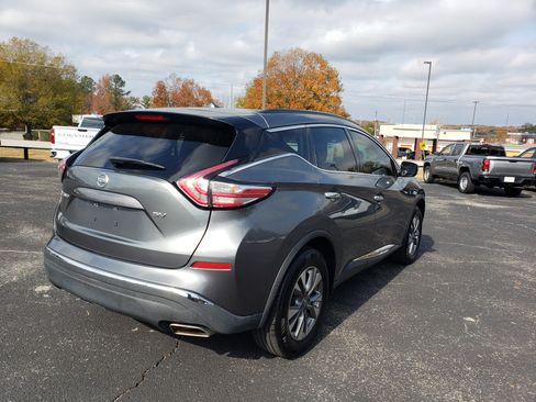 Used 2016 Nissan Murano SV image 3