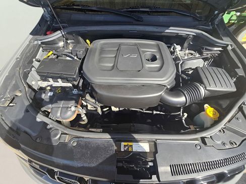 Used 2020 Jeep Grand Cherokee Laredo AWD/4WD image 16