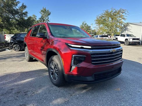 New 2026 Chevrolet Traverse LT w/ Driver Confidence Package image 8