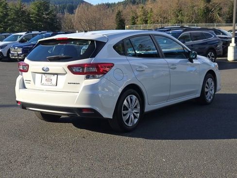 Certified 2022 Subaru Impreza 2.0i image 8