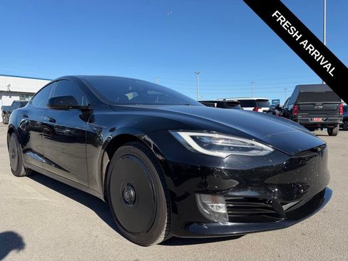 Used 2018 Tesla Model S 75D AWD/4WD image 1