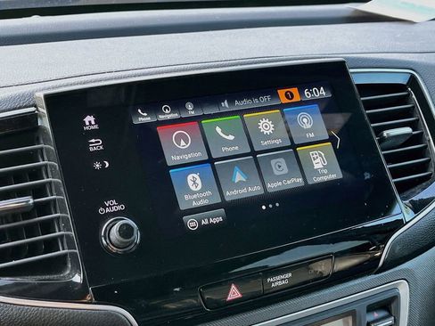 Used 2025 Honda Passport TrailSport image 14