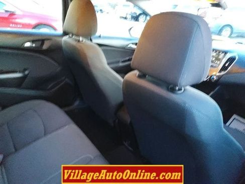 Used 2019 Chevrolet Cruze LT w/ LT Fleet Convenience Package image 32