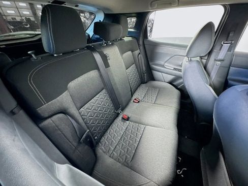 New 2026 Nissan Kicks SV w/ SV Premium Package image 29