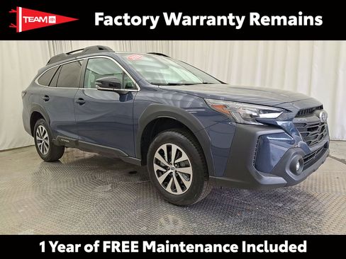 Used 2024 Subaru Outback Premium AWD/4WD image 1