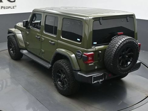 Used 2021 Jeep Wrangler Unlimited Sahara w/ Uconnect 4C Nav & Sound Group AWD/4WD image 41