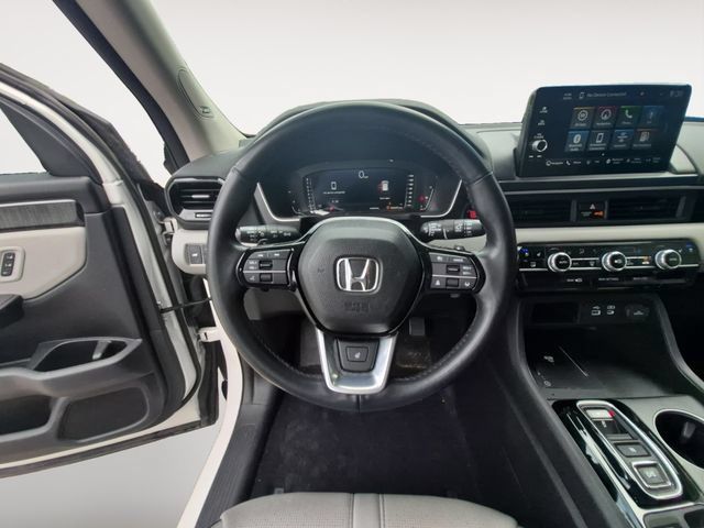 Used 2023 Honda Pilot Elite image 12