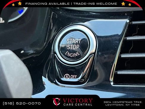 Used 2019 BMW 540i w/ Luxury Seating Package image 38