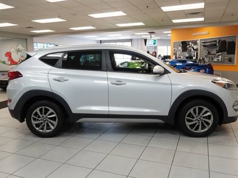 Used 2018 Hyundai Tucson SEL image 12