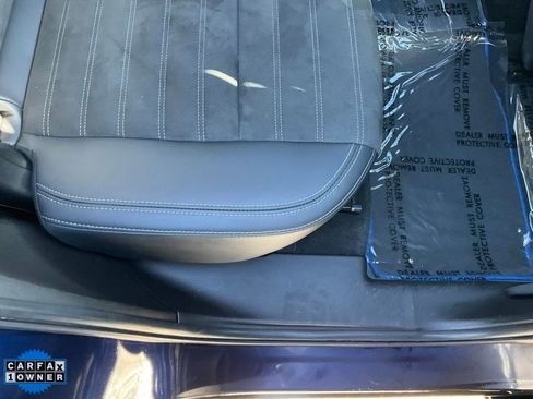 Used 2023 Mitsubishi Outlander SE image 54