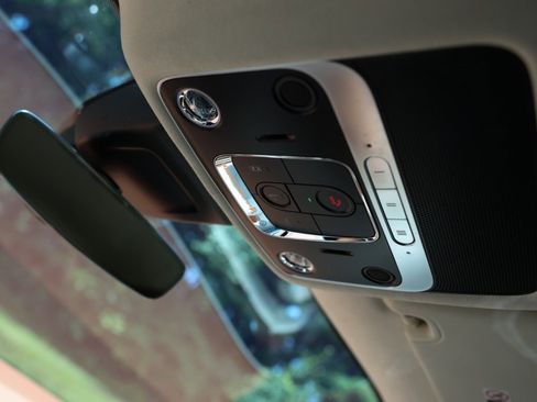 Used 2024 Bentley Continental GT image 26