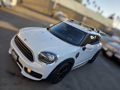 Used 2018 MINI Cooper Countryman FWD image 11