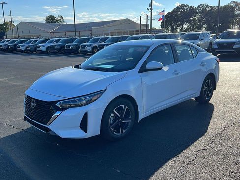 New 2025 Nissan Sentra SV image 8